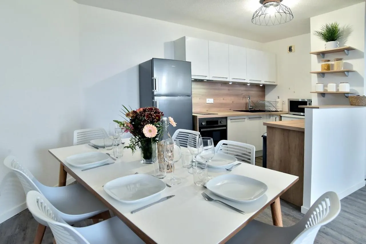 Kermael - Appt Vue Mer Et Piscine Partagee Saint-Briac-sur-Mer Apartment