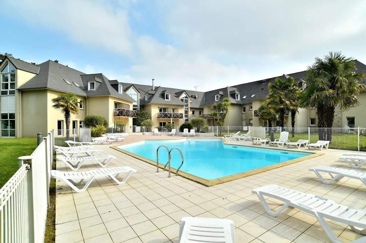 Apartment Kermael - Appt Vue Mer Et Piscine Partagee Saint-Briac-sur-Mer
